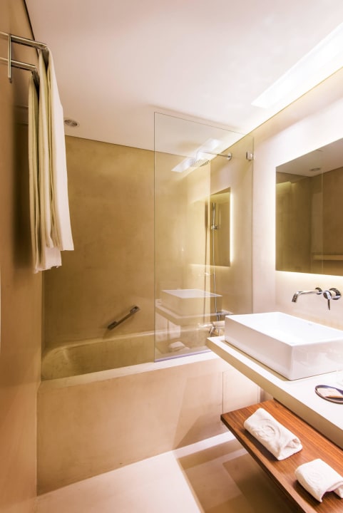 Twin Comfort Hotel Dom Henrique - Downtown