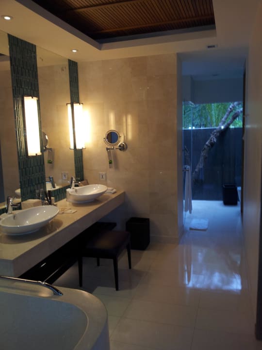 Bad Renaissance Phuket Resort & Spa