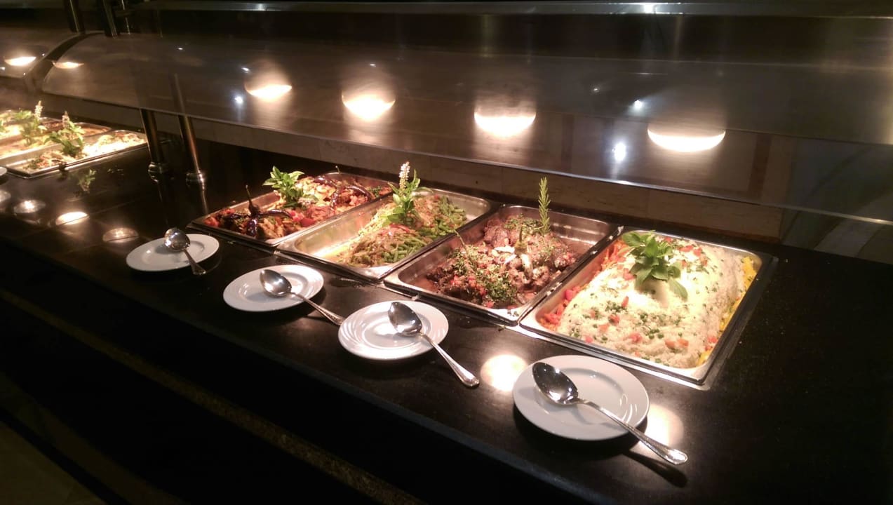 Auswahl an Speisen   Sultan Gardens Resort