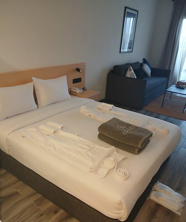Zimmer Creek Hotel and Residences El Gouna