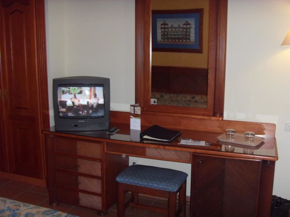 TV Bahia Principe Sunlight Costa Adeje