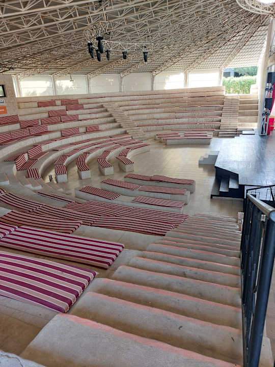 Sport & Freizeit Sirena Beach Resort & Spa