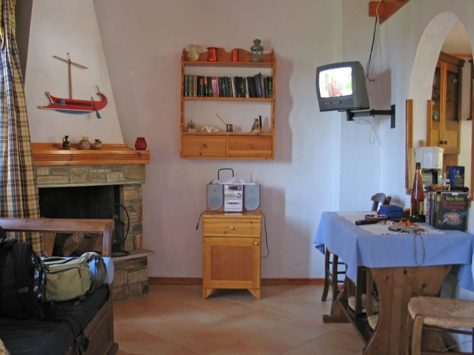 Wohn-Esszimmer 2 Hotel Alexis Villas