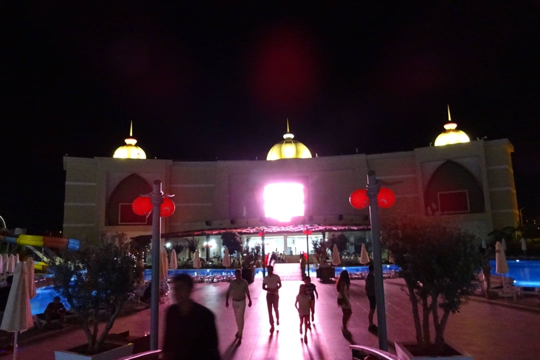 Bei Nacht Alan Xafira Deluxe Resort & Spa
