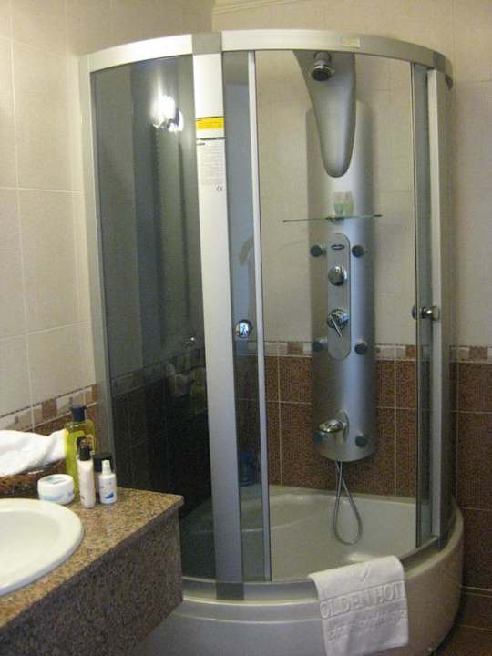 Modernes Bad Hotel Golden Central Saigon