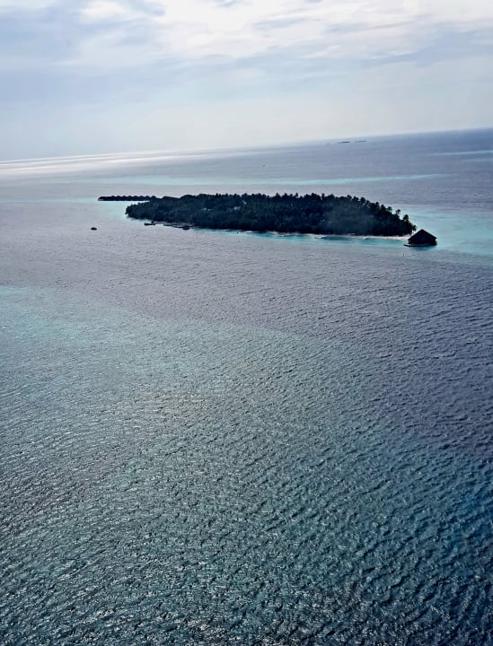 Außenansicht Vilamendhoo Island Resort & Spa