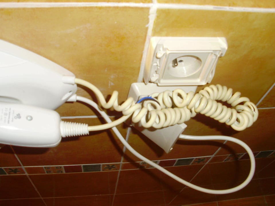Gefährliche Elektik Hotel Meninx Djerba
