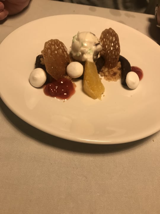 Gastro Zuri Zanzibar Hotel & Resort