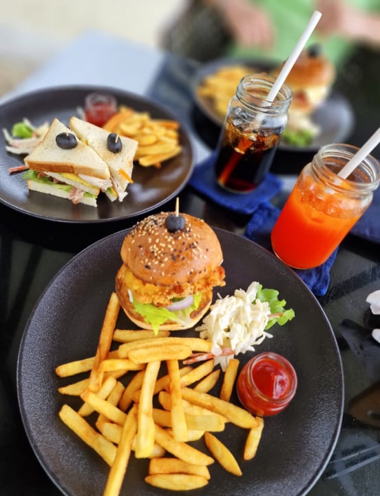 Gastro Adaaran Select Meedhupparu Island Resort - Premium All Inclusive