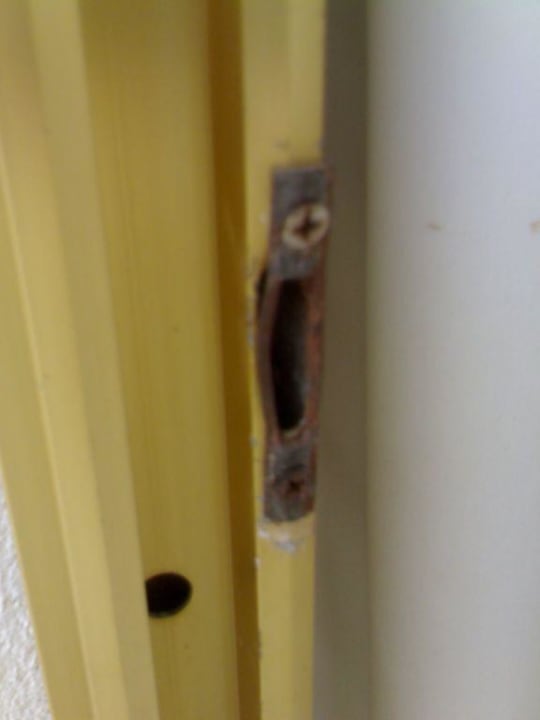 Marodes Balkontürschloß Ruspina Beach Resort