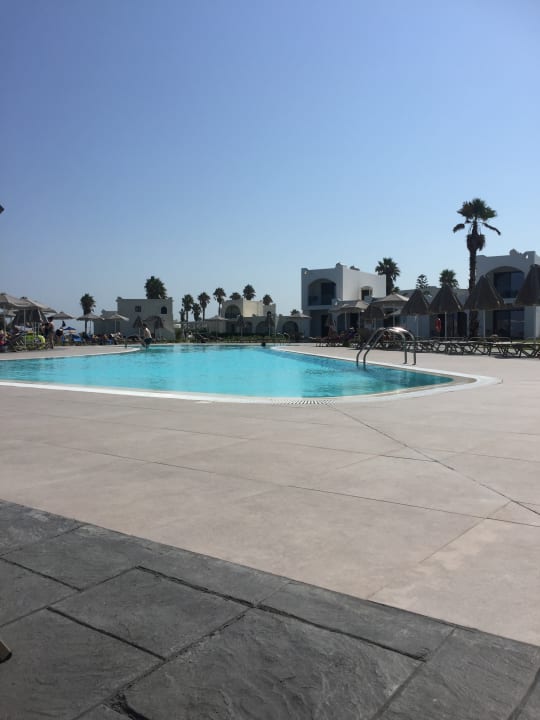 Außenansicht Aeolos Beach Hotel