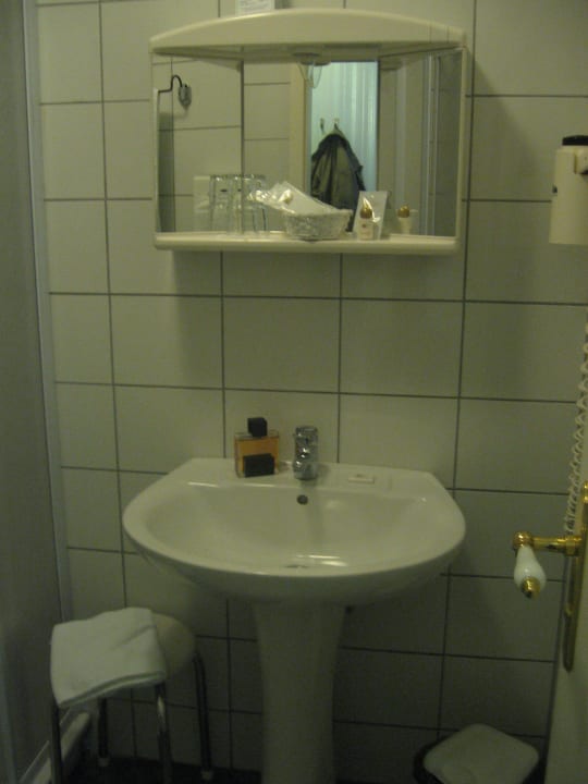 Waschbecken Hotel Hennesburg