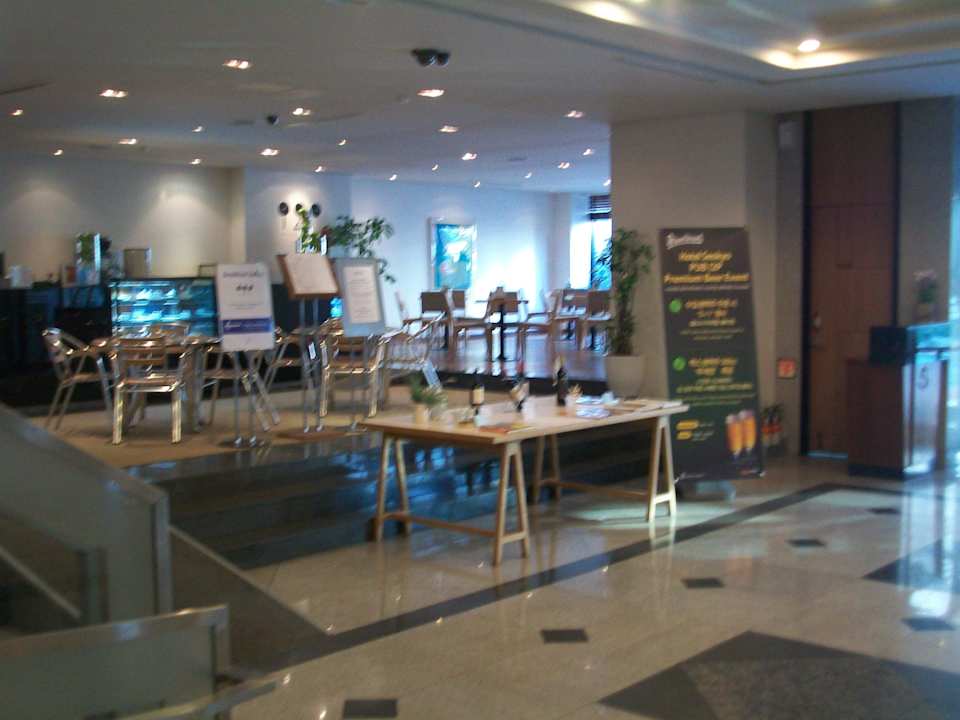 Lobby mit Eingang zum Restaurant RYSE, Autograph Collection Seoul