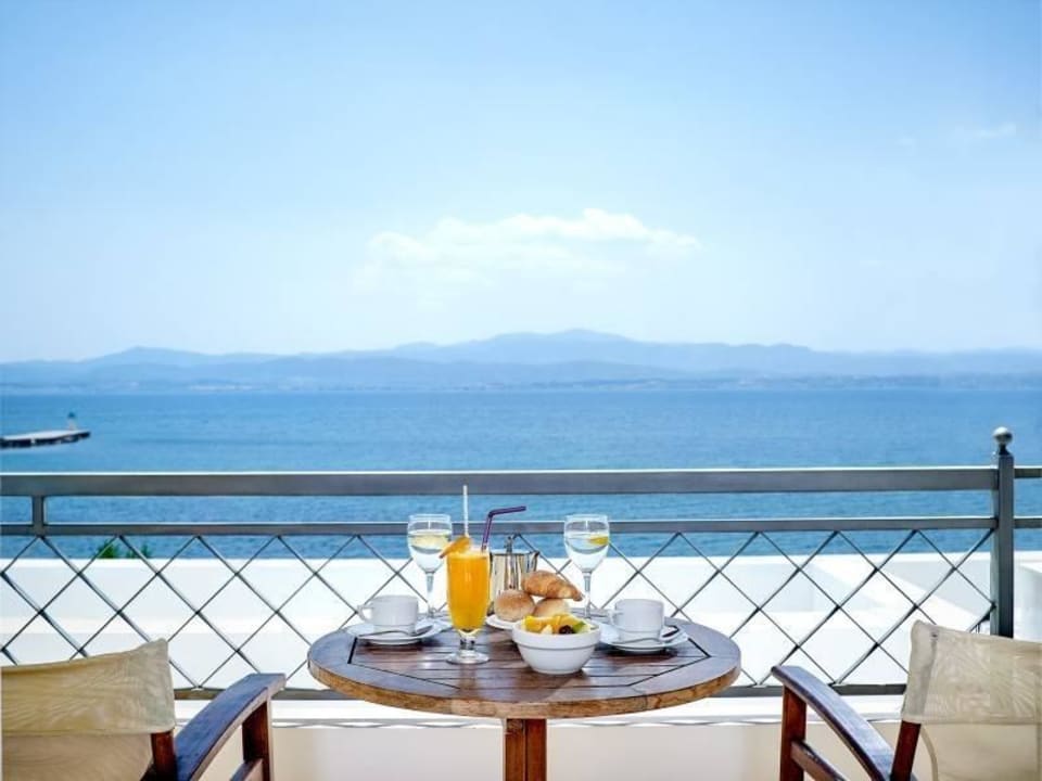 View from room Hotel Negroponte Resort Eretria