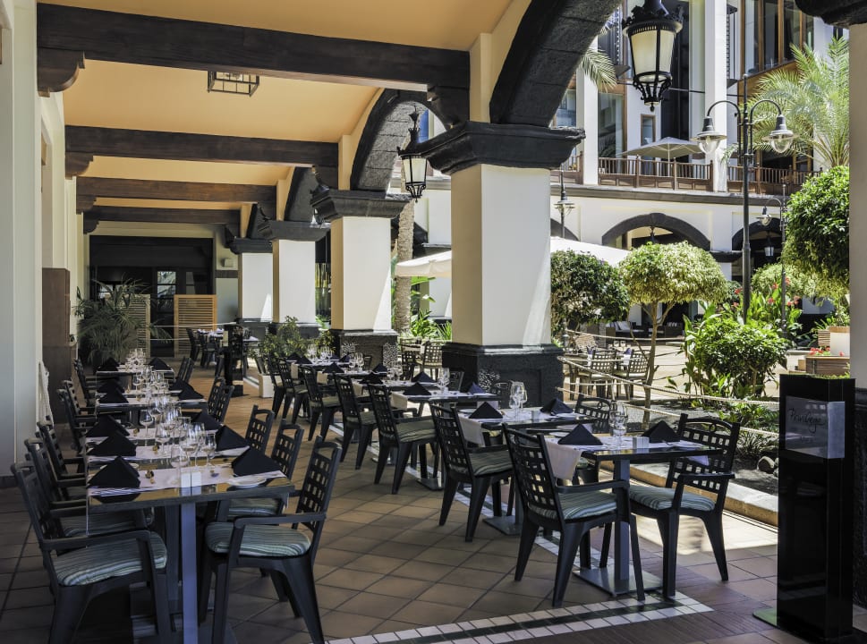 Restaurant H10 Rubicón Horizons Collection