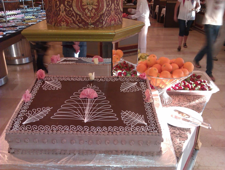 Die Torte  Botanik Hotel & Resort