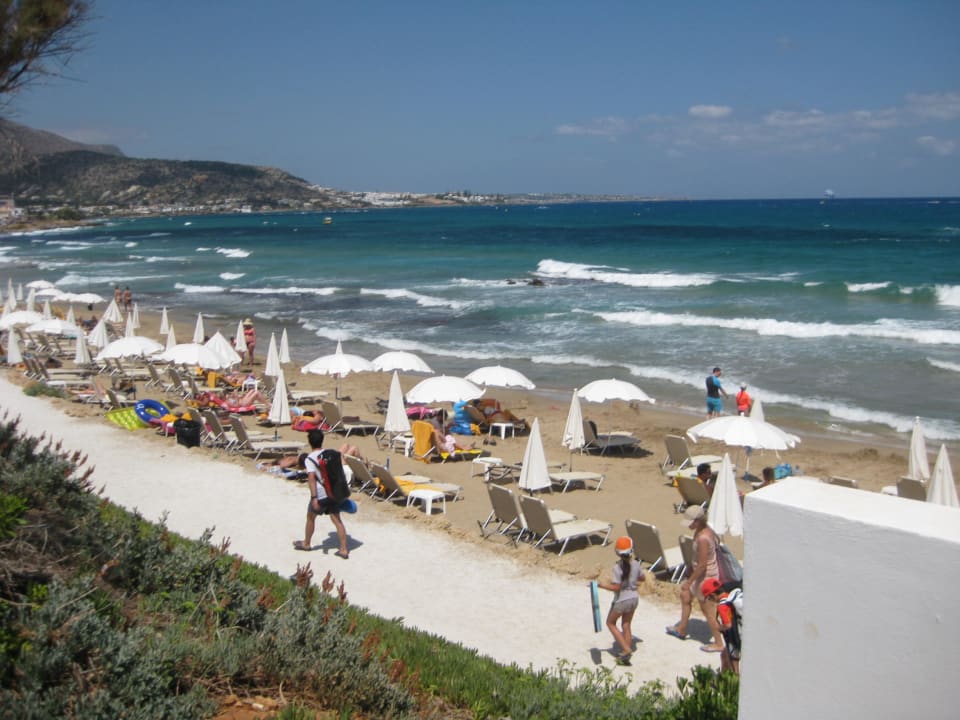 Strand Alexander Beach Hotel & Village Resort