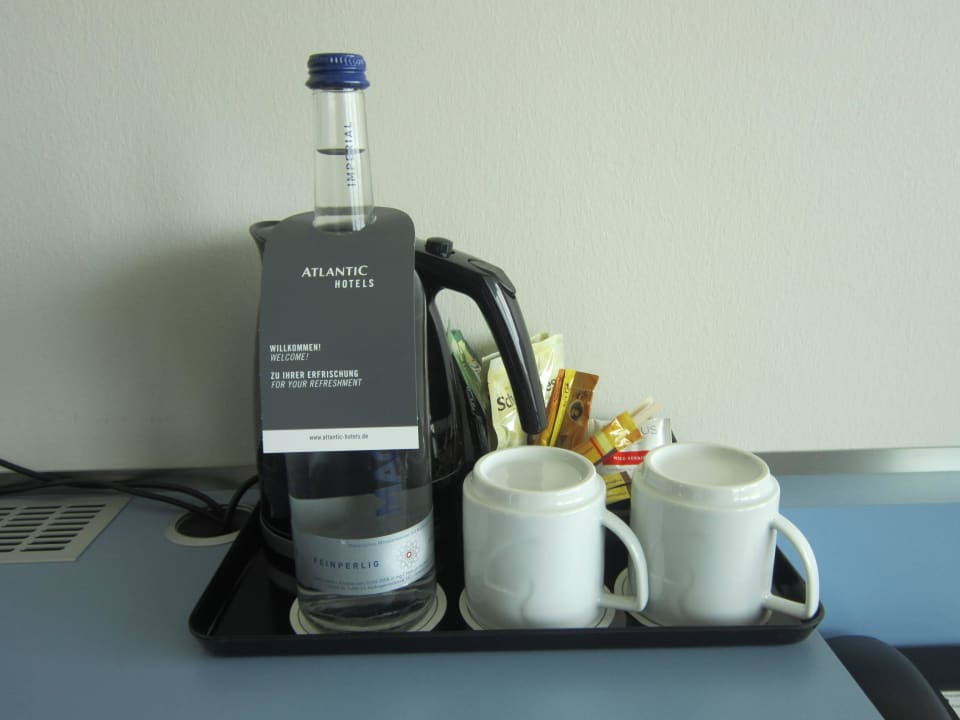 Kostenlos Wasser und Wasserkocher ATLANTIC Hotel Sail City