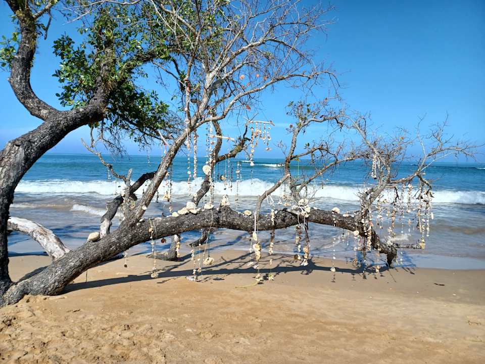 Strand Ocean Breeze Resort