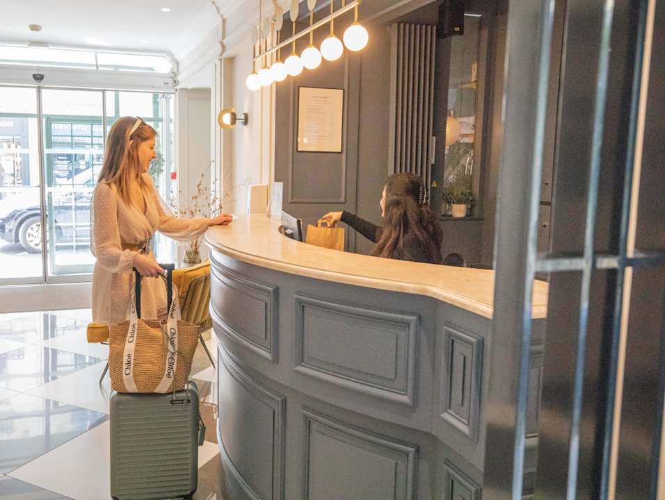 Lobby Hotel Passy Eiffel