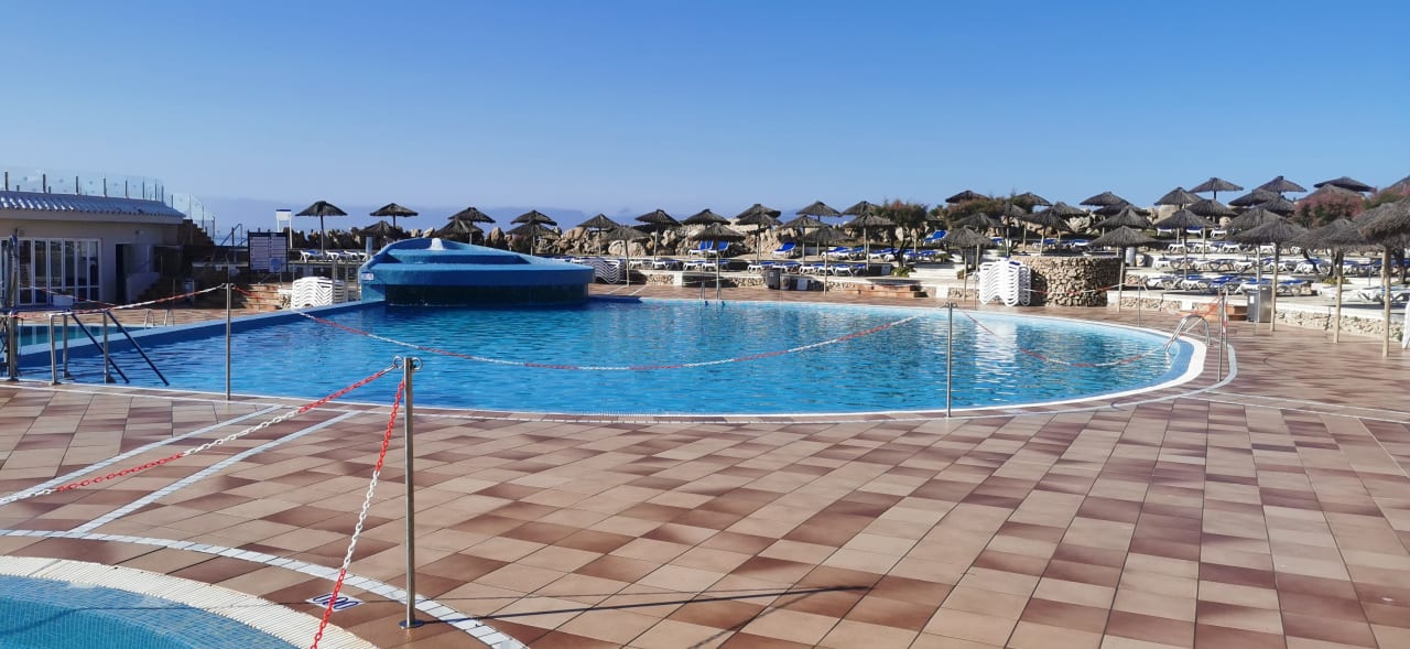 Pool Globales Almirante Farragut