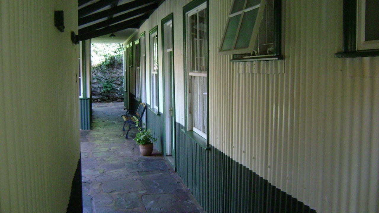 Zugang zu den Zimmern Royal Hotel