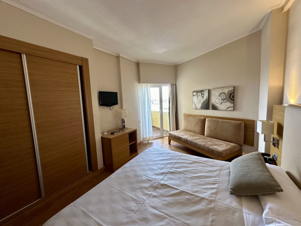 Zimmer Be Live Tenerife - Adults only