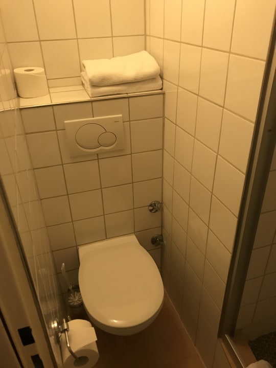 Zimmer Auto Parkhotel