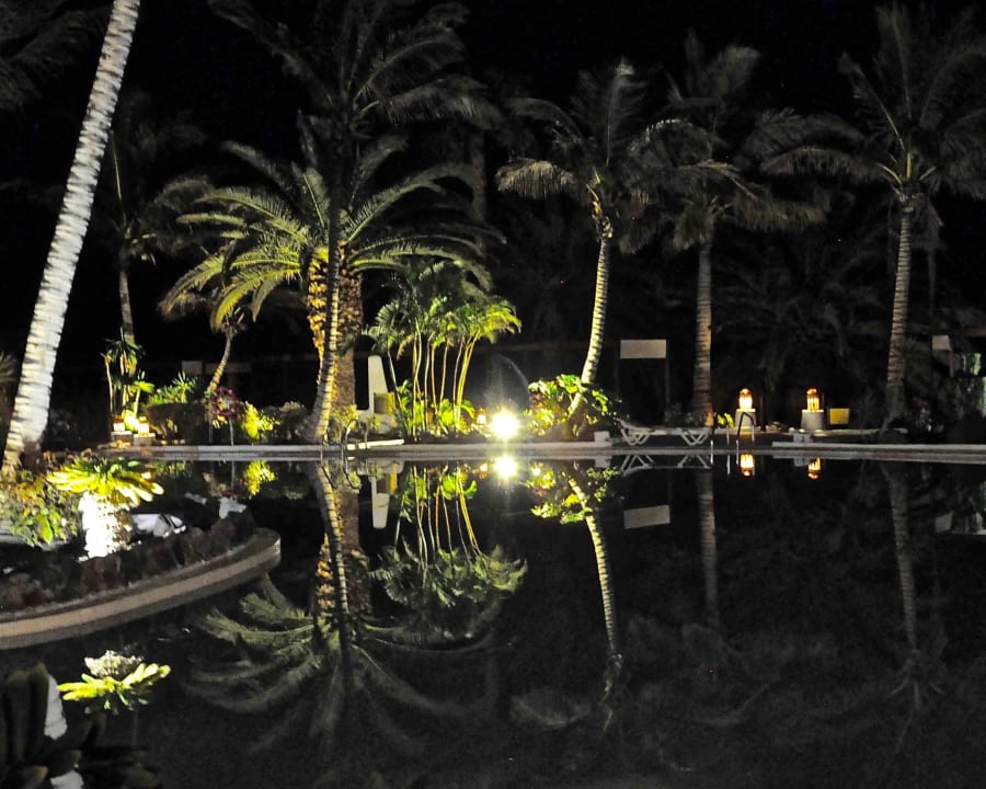 On leaving the sports bar Club Jandia Princess