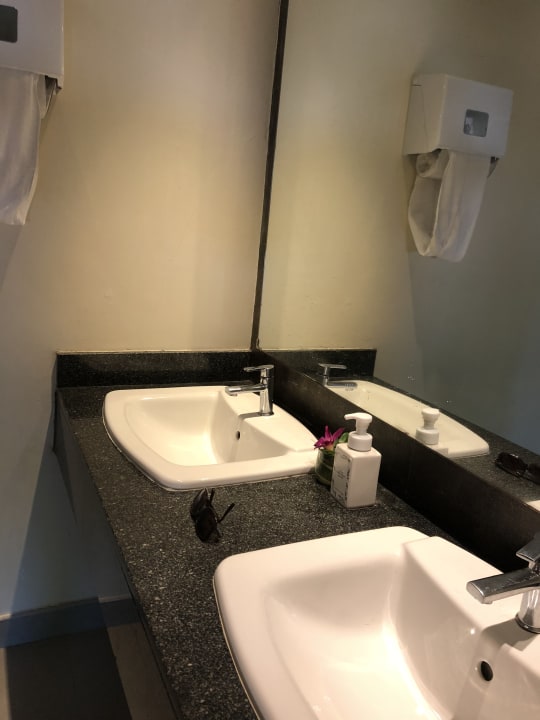 Zimmer Cape Panwa Hotel