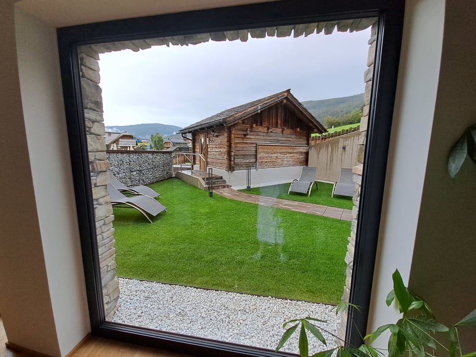 Ausblick ALMGUT Mountain Wellness Hotel