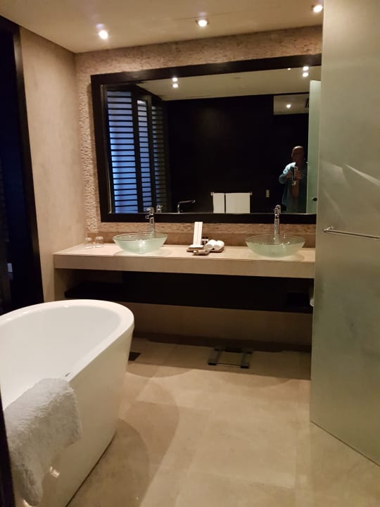 Zimmer Rixos The Palm Hotel & Suites