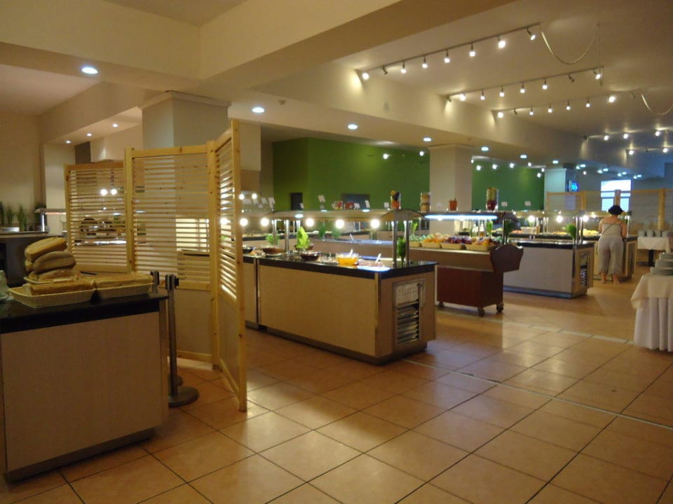 Frühstücksbuffet Sandy Beach Resort