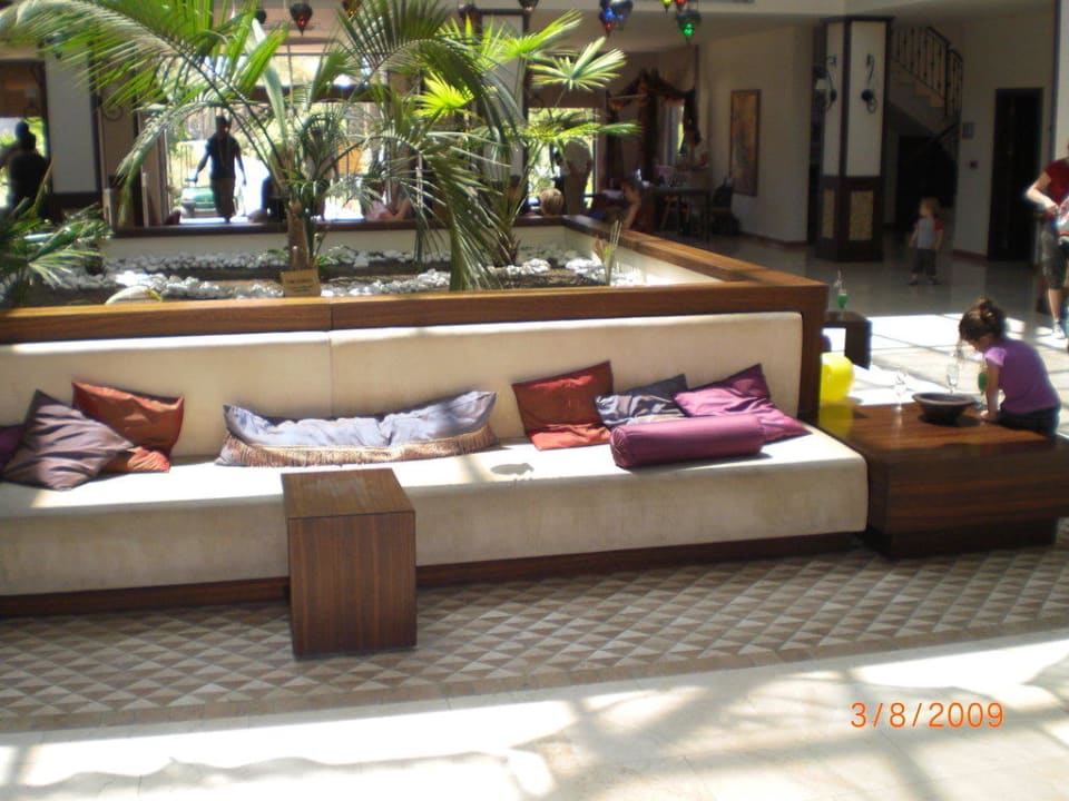 Sitzmöglichkeit in der Lobby TUI BLUE Palm Garden