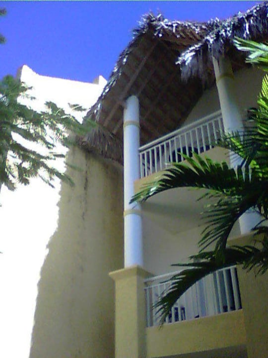 Außenwand Zimmerblock Wyndham Alltra Samana