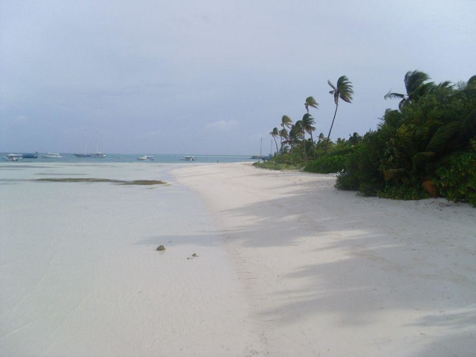 Strand  Meeru Maldives Resort Island