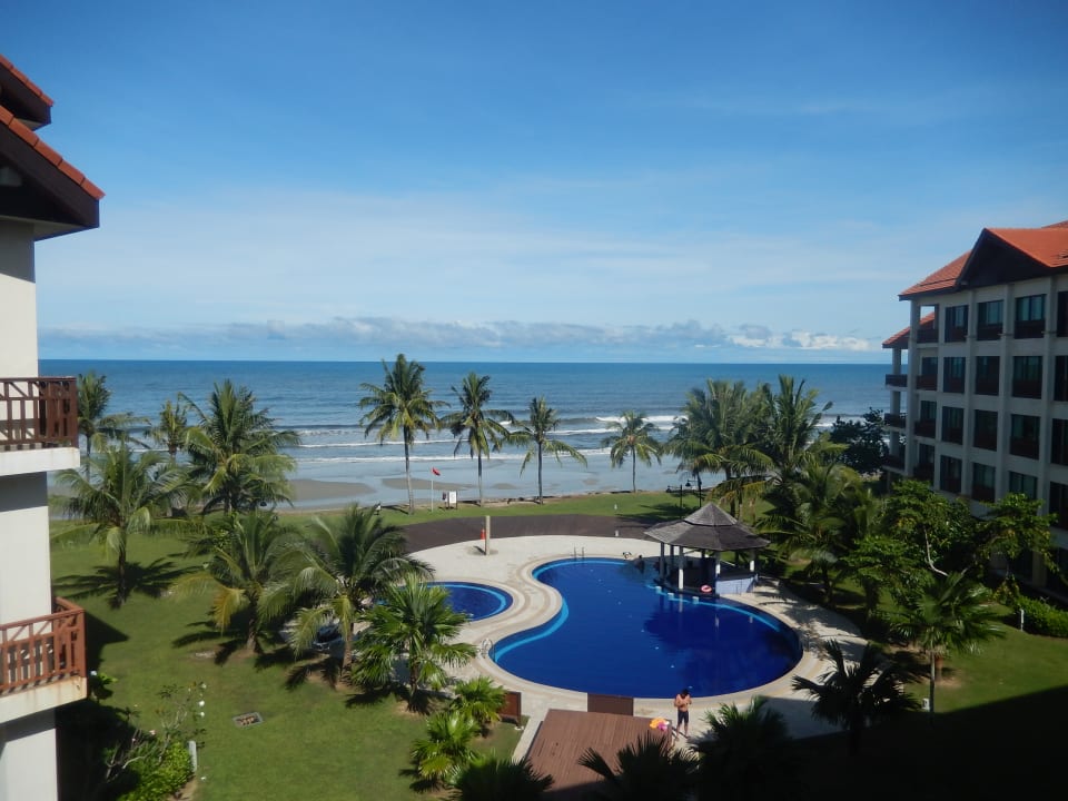 Pool Sabah Beach Villas & Suites