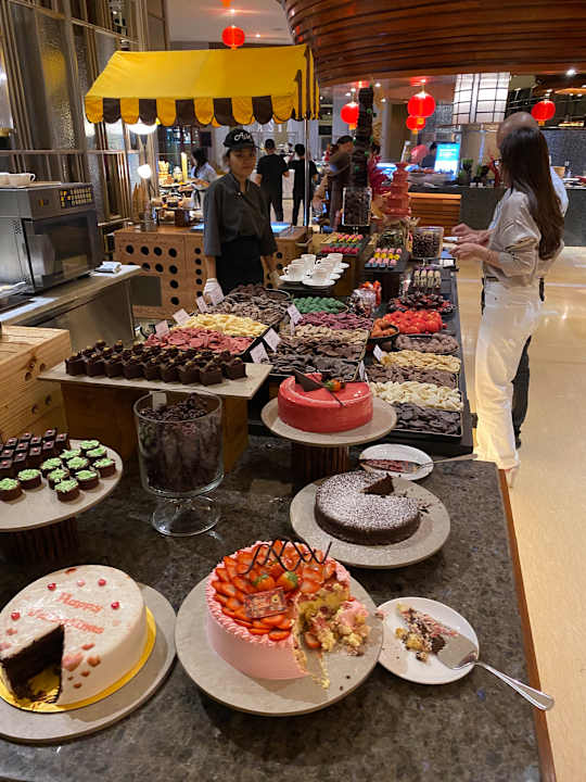 Gastro Hotel The Ritz-Carlton Jakarta, Mega Kuningan