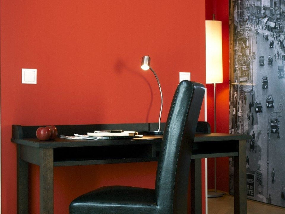 Schreibtisch Hotel Papageno