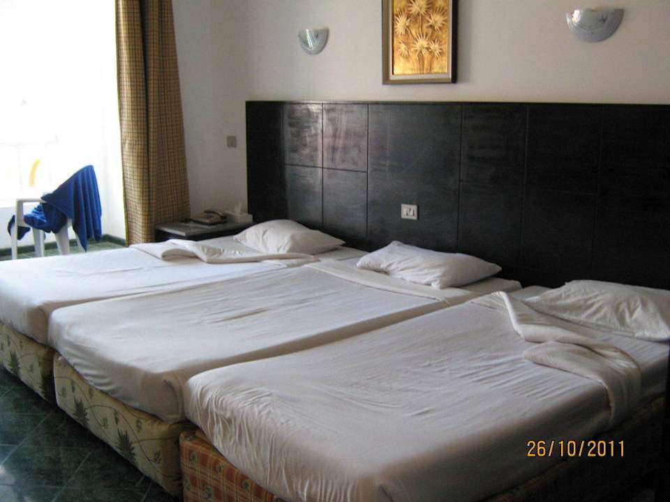 Наш номер Pickalbatros Alf Leila Wa Leila Resort - Neverland Hurghada