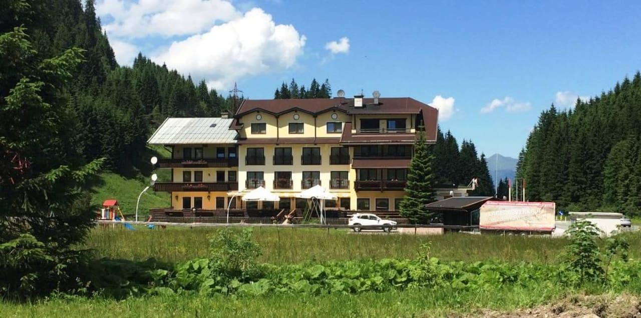 Außenansicht Berghotel Holzer