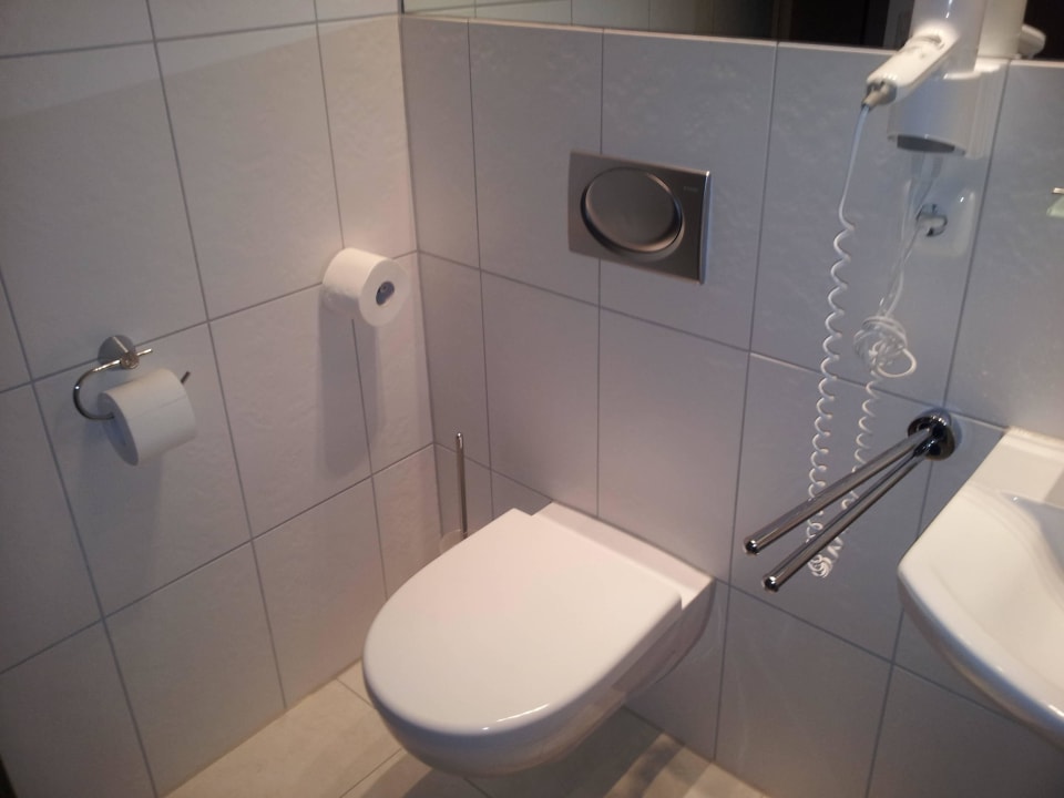 Bad Hotel Bahnhof Busch