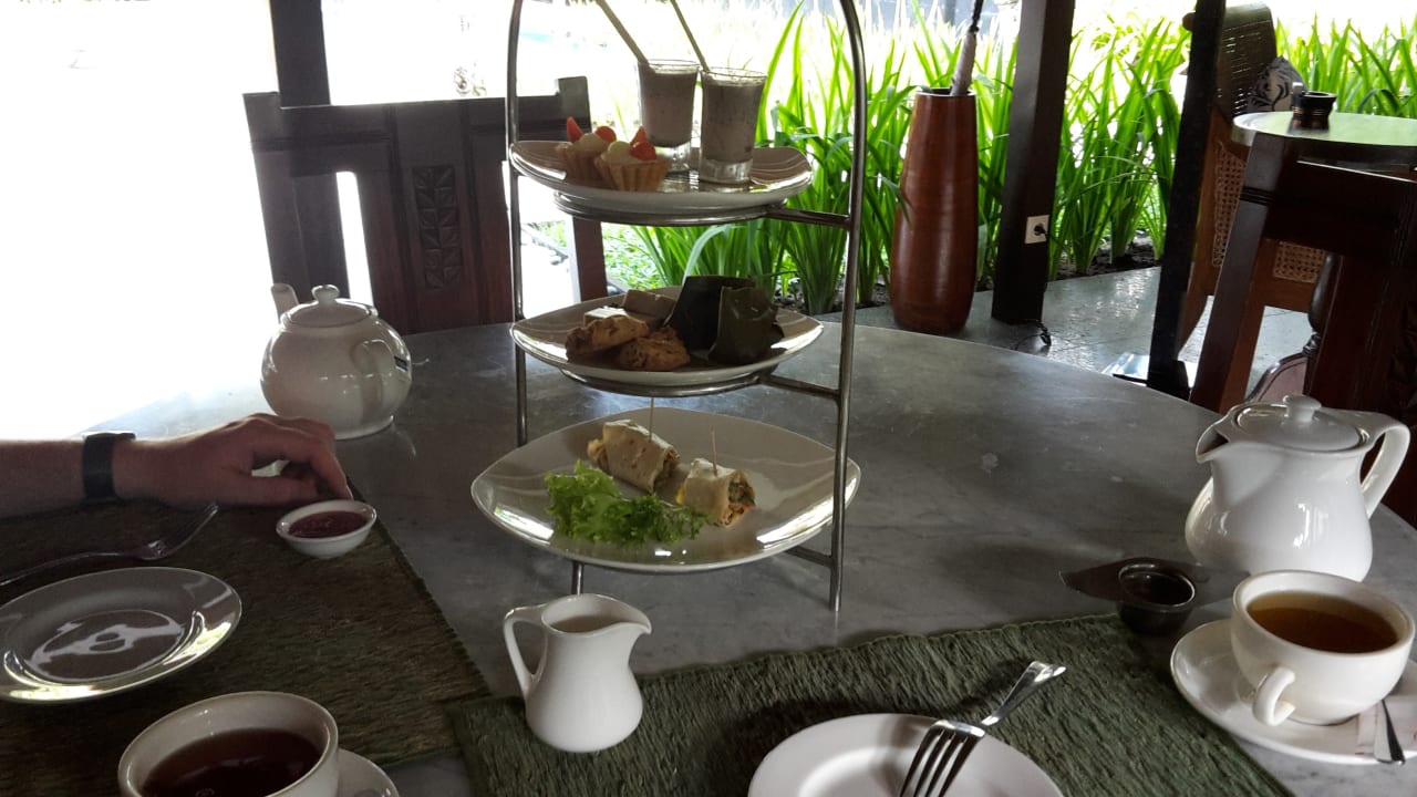 Afternoon Tea Kayumanis Jimbaran Private Estate & Spa