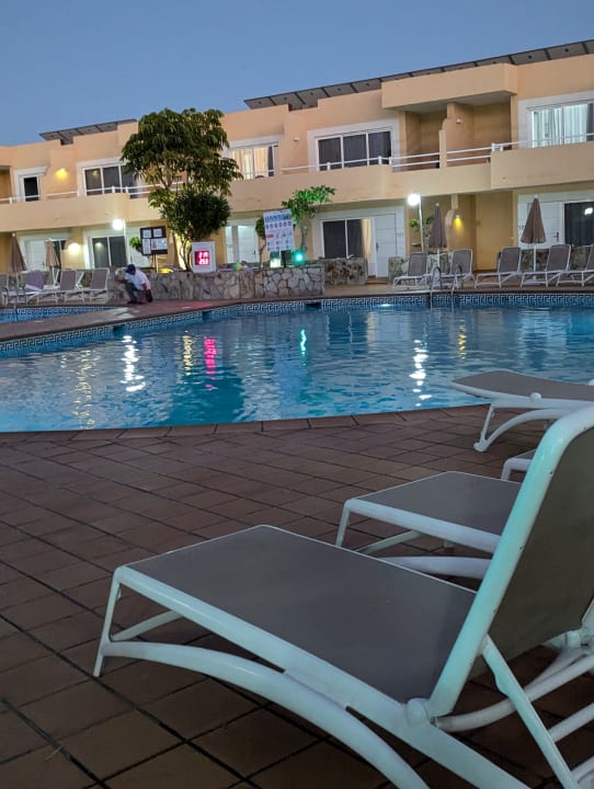 Pool Hotel Arena Suite