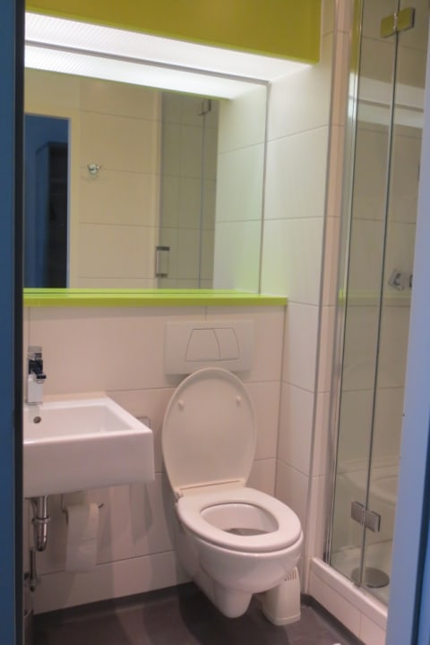 Zimmer B&B HOTEL Bochum Hbf-Nord