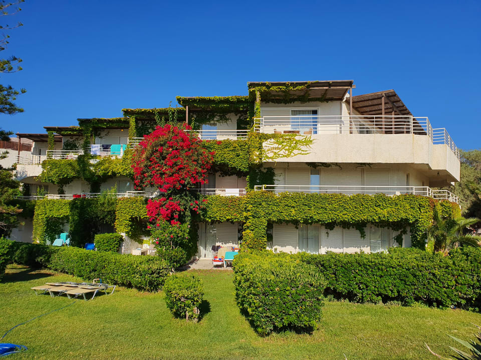 Außenansicht Apollonia Beach Resort & Spa