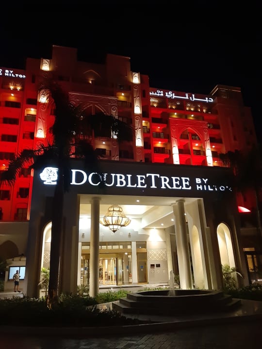 Außenansicht DoubleTree by Hilton Resort & Spa Marjan Island