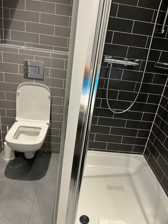 Zimmer Holiday Inn Express Frankfurt - Airport