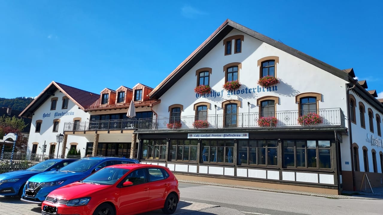 Außenansicht Gasthof und Hotel Klosterbräu