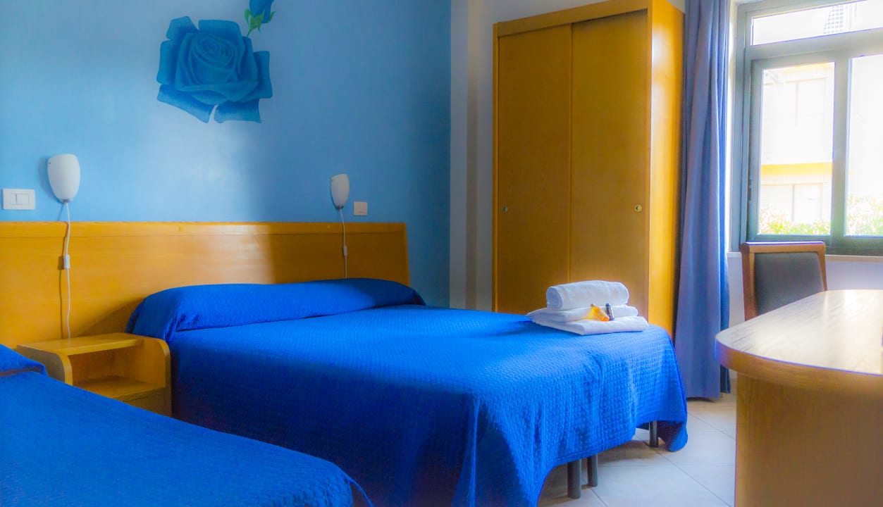 Zimmer Piccolo Hotel Terracina